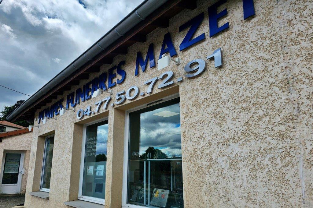 Photo de Pompes Funèbres Mazet Haut Forez - Saint-Bonnet-le-Château